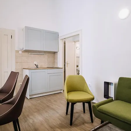 Art Deco Cozy By Duhomes Apartment *