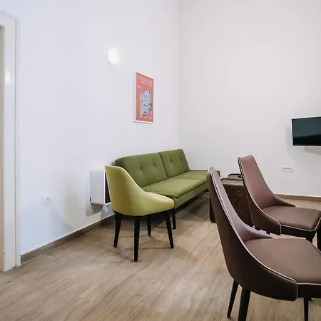 Art Deco Cozy By Duhomes Apartment