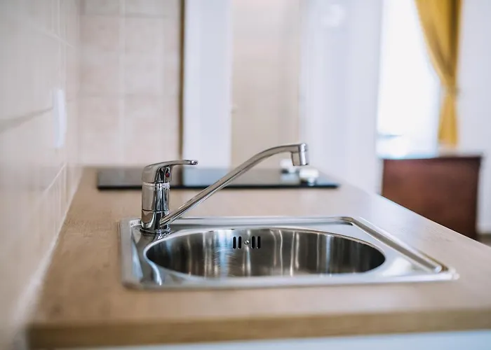 Art Deco Cozy By Duhomes *