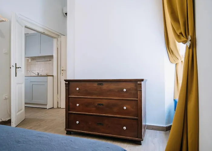 Art Deco Cozy By Duhomes *